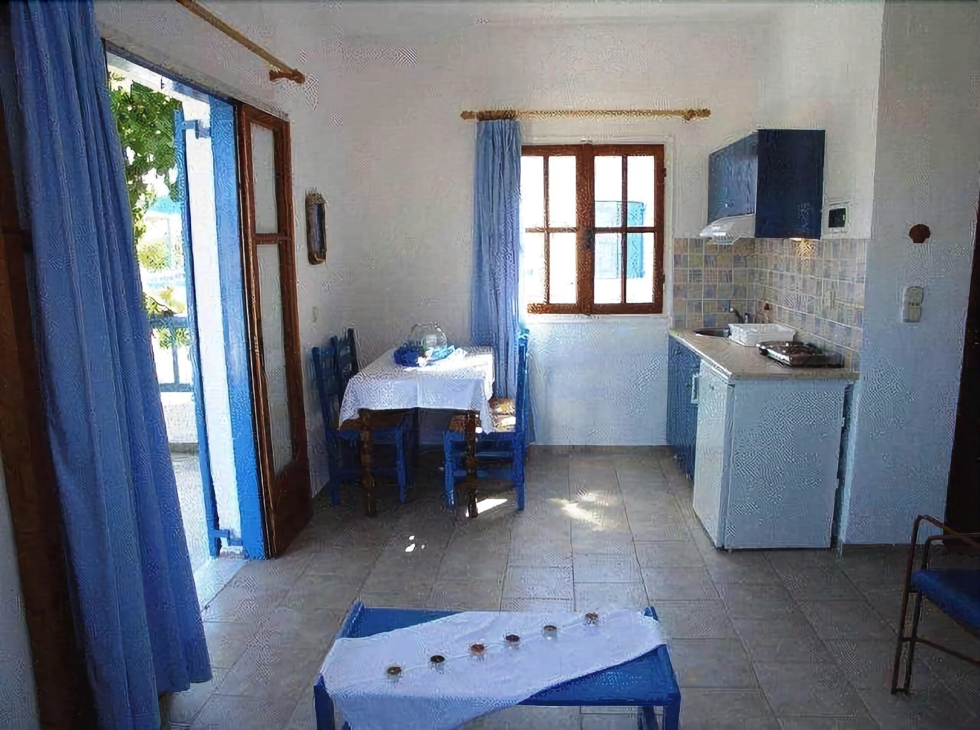 אדאמאס Agnanti Hotel מראה חיצוני תמונה