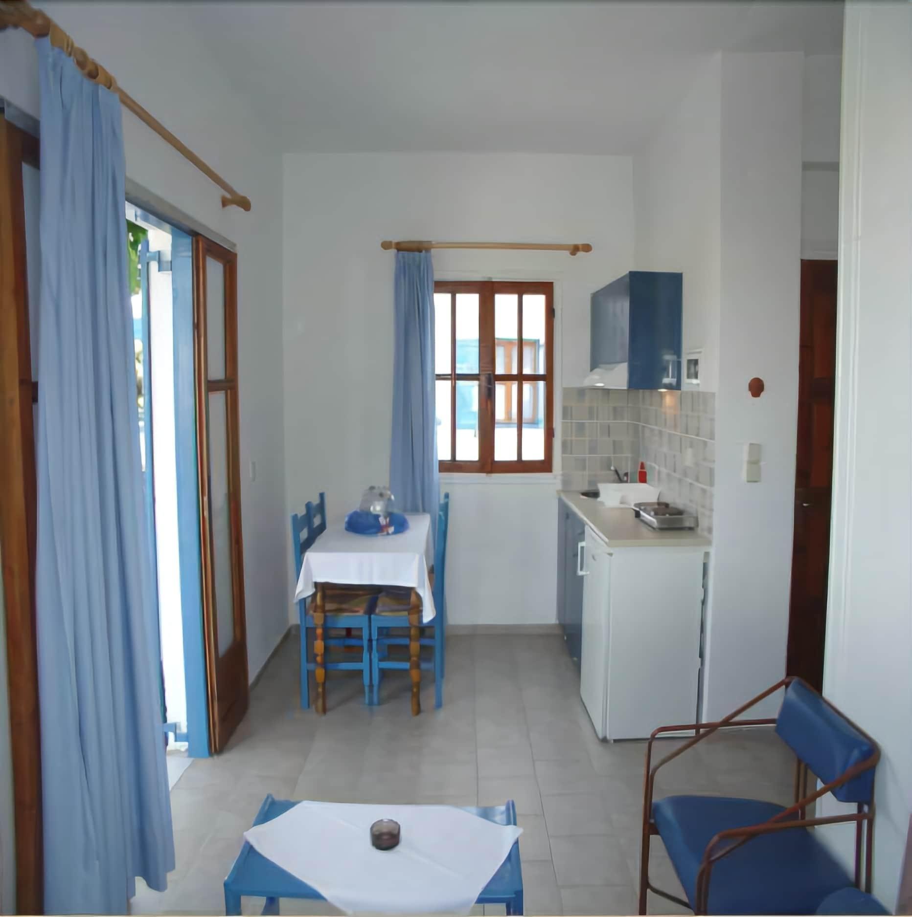אדאמאס Agnanti Hotel מראה חיצוני תמונה