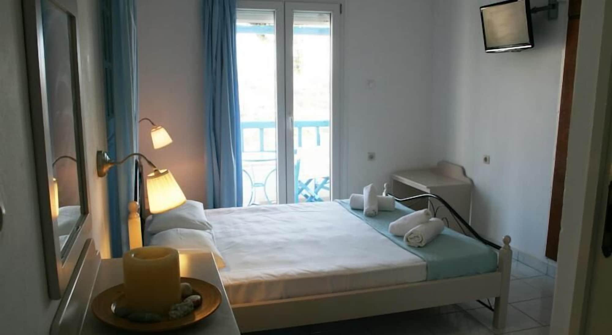 אדאמאס Agnanti Hotel מראה חיצוני תמונה